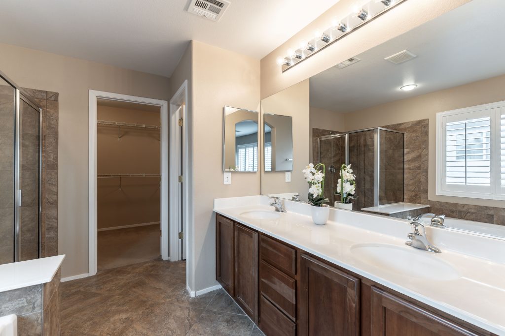 8648 Bronze Hills Ct-20 2mb