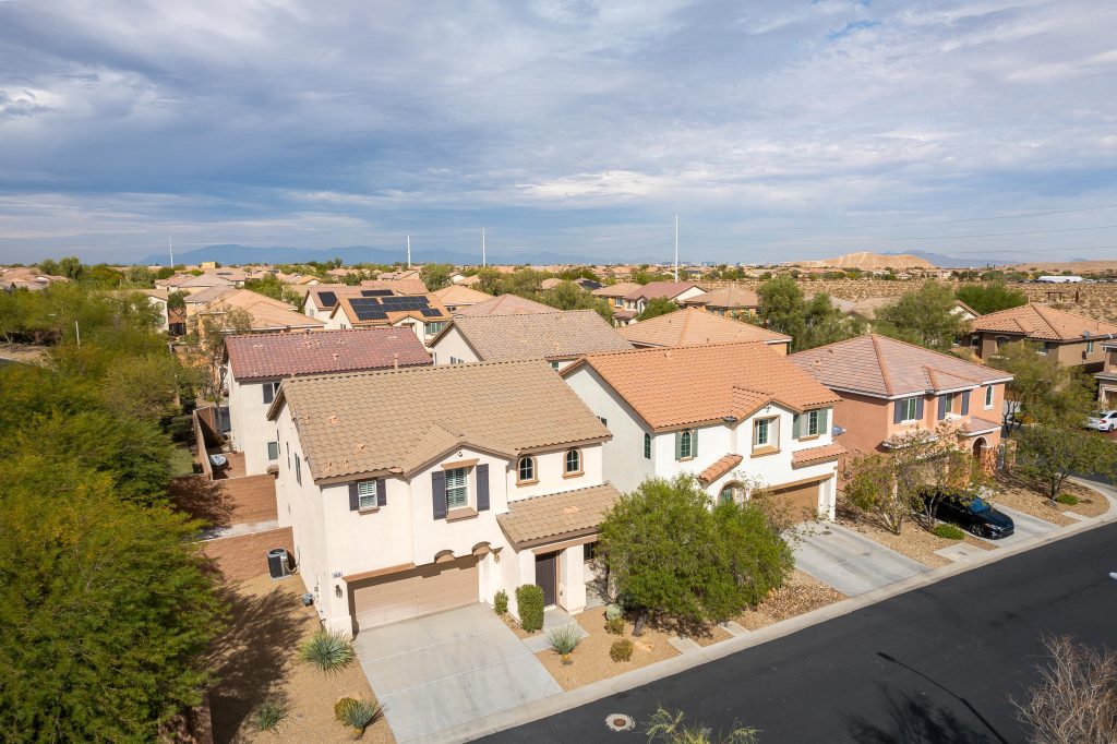 8648 Bronze Hills Ct-27 2mb