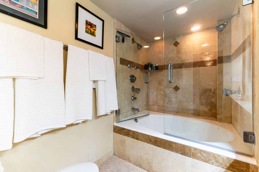 3111 Bel Air Dr, Unit 3H-24