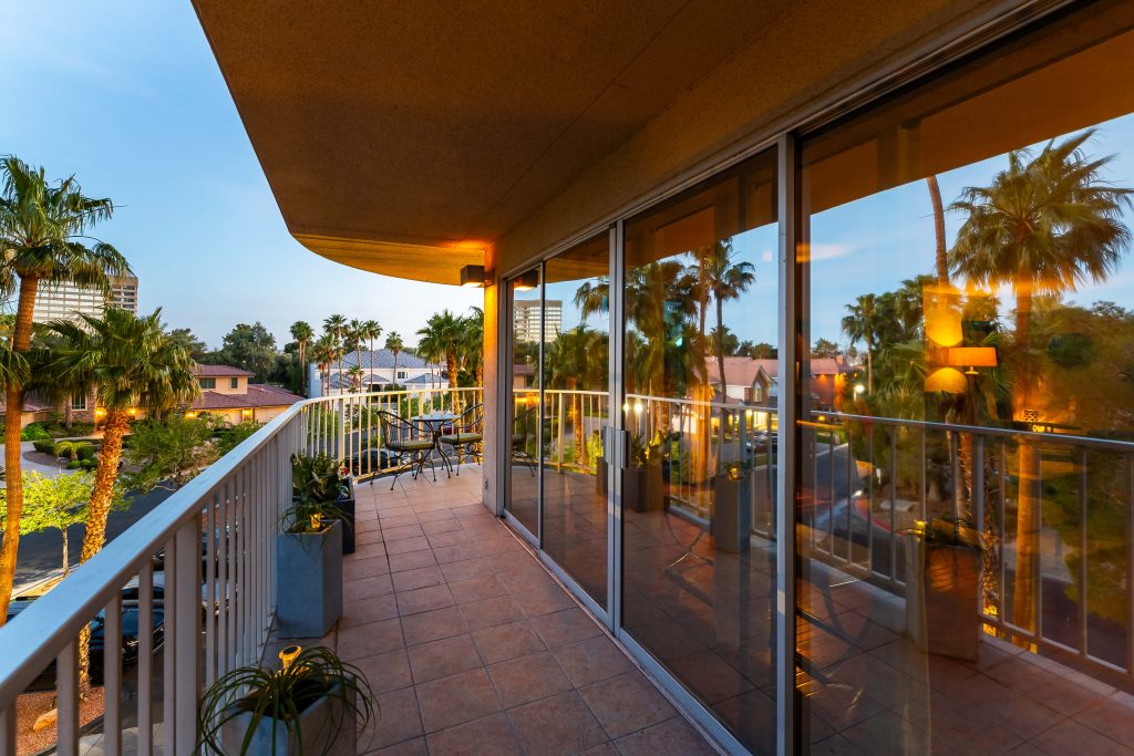 3111 Bel Air Dr, Unit 3H-27