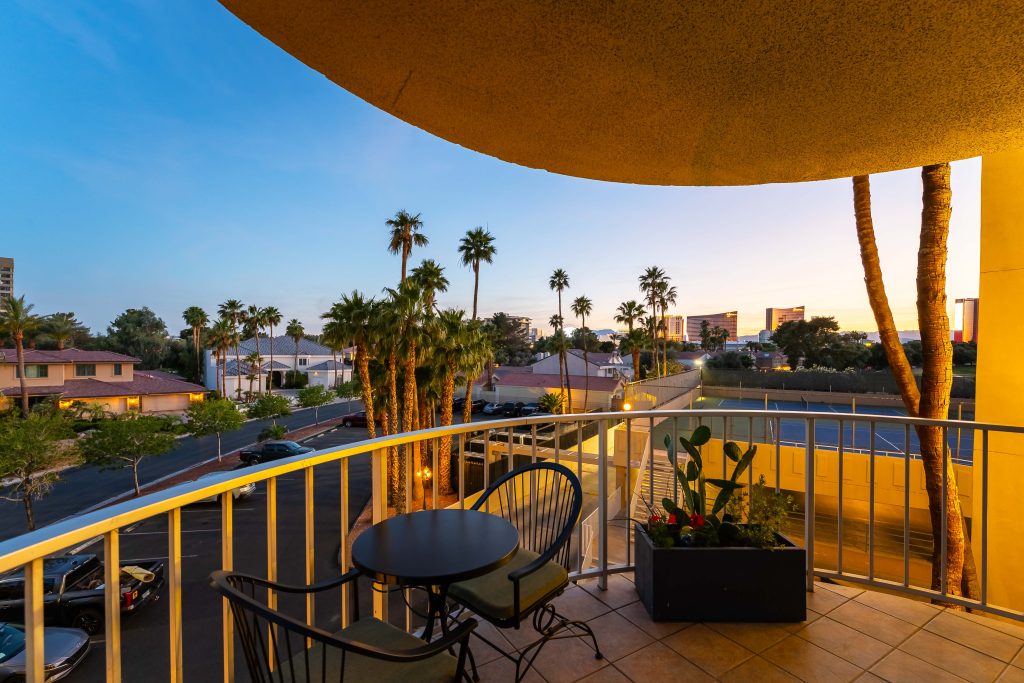 3111 Bel Air Dr, Unit 3H-28